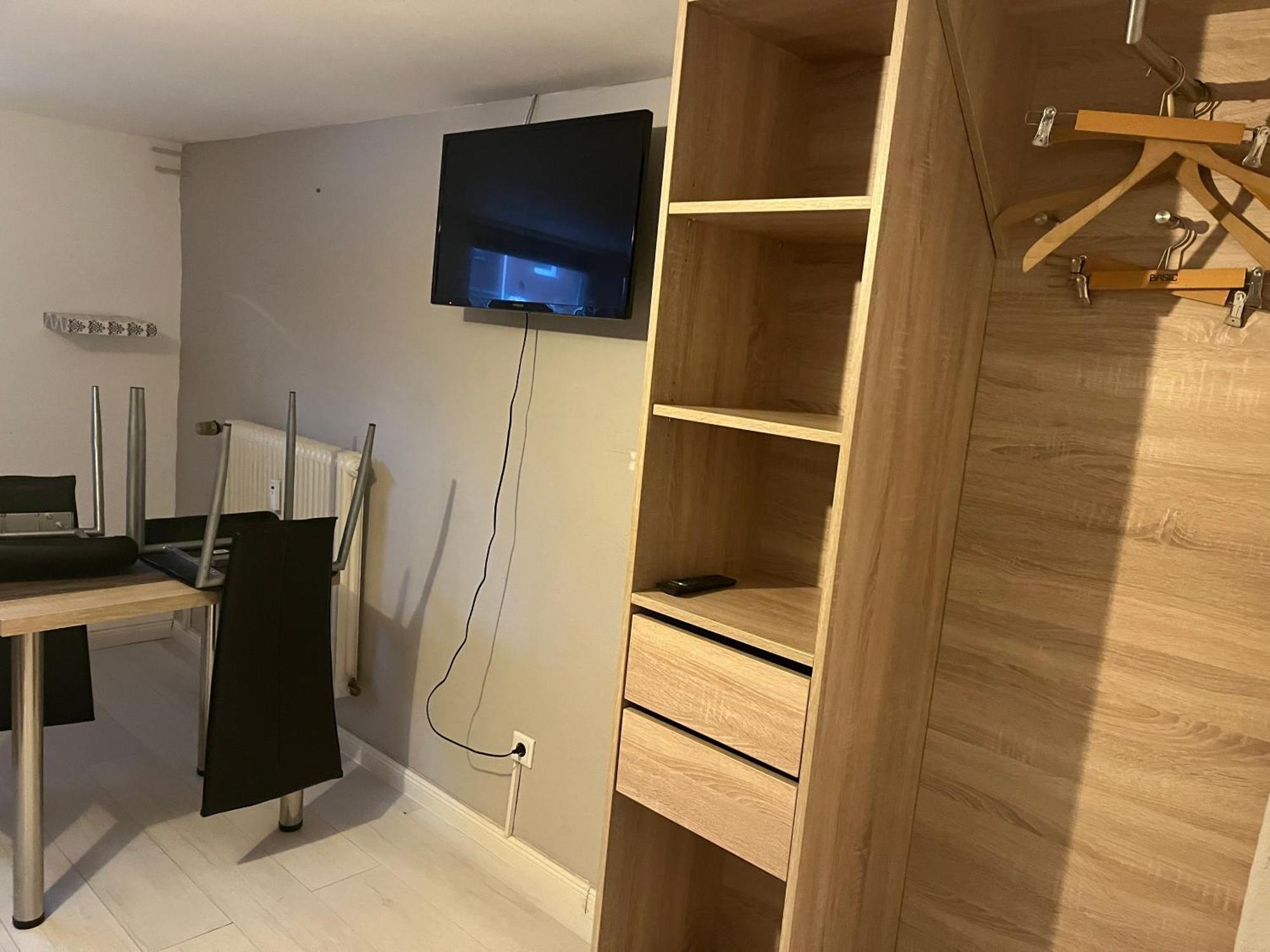 斯塔德特瑞德潘森酒店 博尔兴 客房 照片